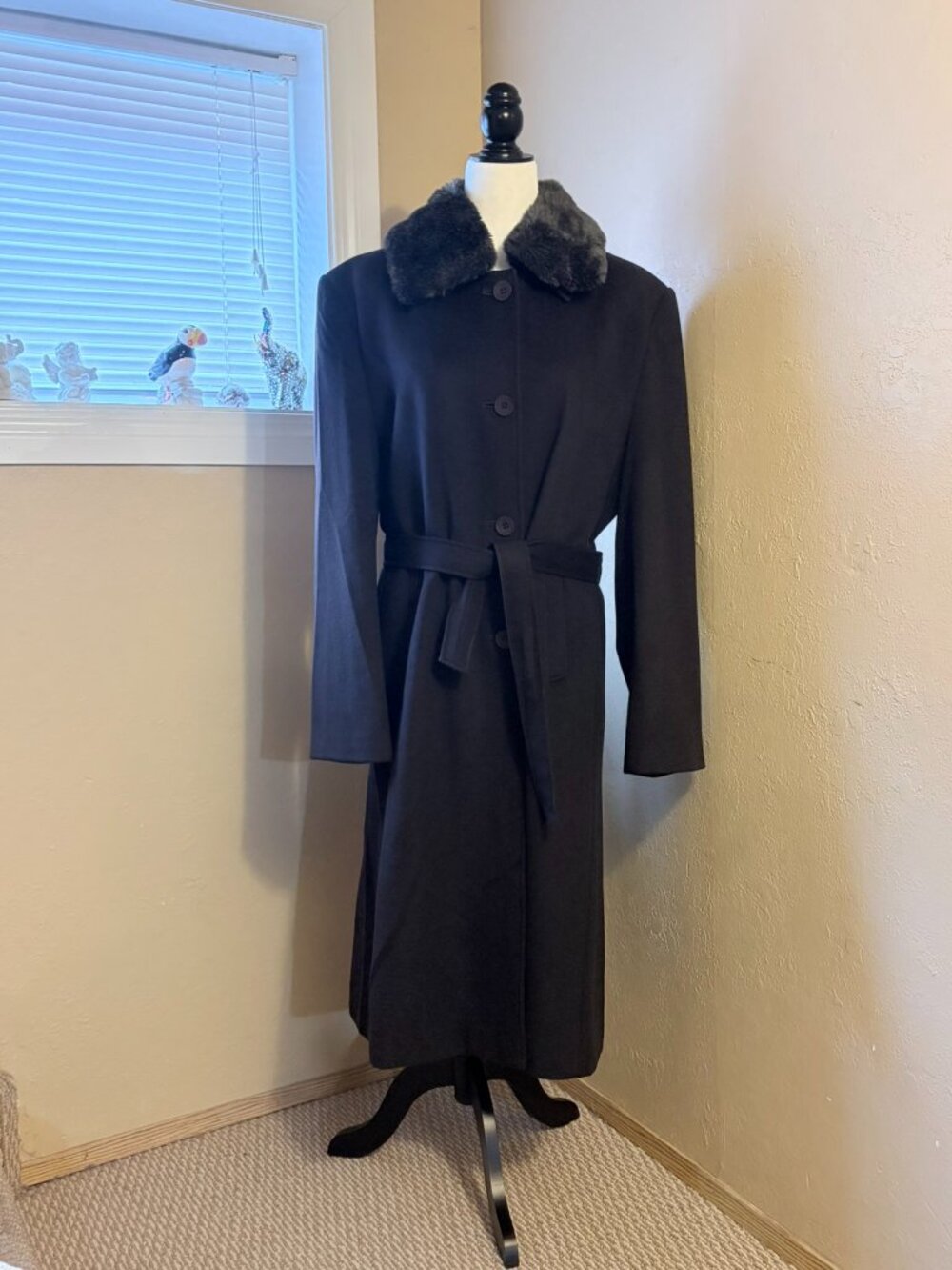 #198 Vintage Angelica L Wool Blend Belted Long Coat Faux Fur Collar Size 16